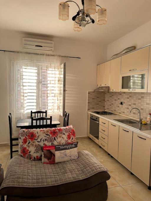 Sleepin Shkoder II Apartamento Exterior foto